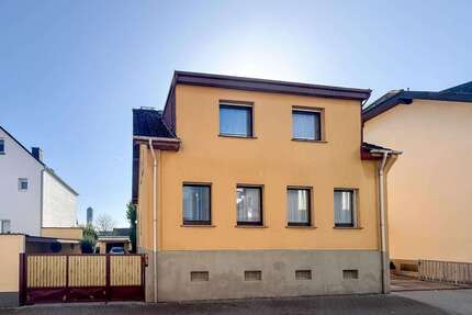 Haus zum Kaufen in Schwalbach 449.000,00 € 135.67 m²