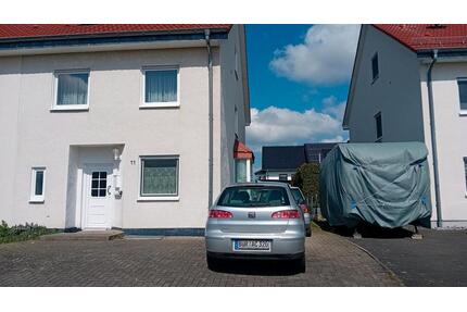 Zu Verkaufen DHH - 280.000,00&nbsp;EUR Kaufpreis, ca.&nbsp; 130,00&nbsp;m&sup2; in Geseke (PLZ: 59590)