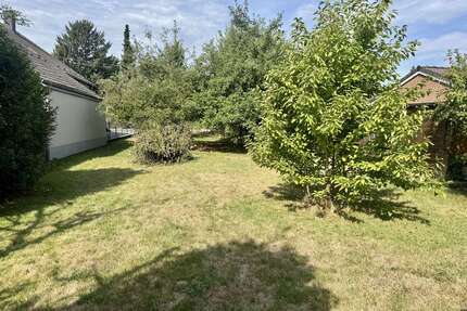 Grundstück zu verkaufen in Hennef 332.000,00 € 830 m²