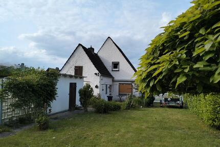 EFH Sanierungsobjekt in bester Lage von Achim-Baden am Waldrand