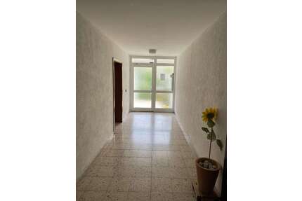 Haus zum Kaufen in Ludwigsburg 1.150.000,00 € 419 m²