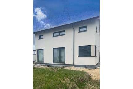 Haus zum Kaufen in Spraitbach 530.000,00 € 138 m²