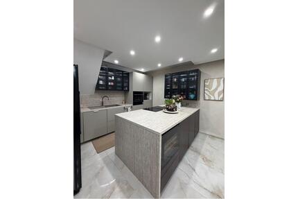 KfW-55 | Smart Home | 2 Balkone | 2 Bäder | Whirlpool | vermieten - Porta Westfalica