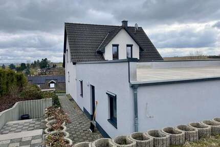 Haus zum Kaufen in Brachttal 460.000,00 € 215 m²