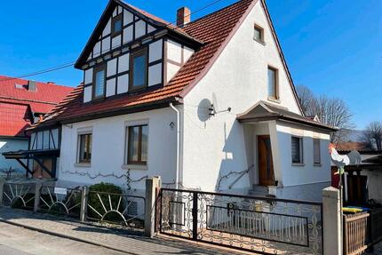 Einfamilienhaus 99830 Treffurt - 150.000,00&nbsp;EUR Kaufpreis, ca.&nbsp; 120,00&nbsp;m&sup2; in Treffurt (PLZ: 99830)