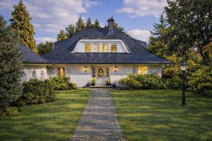 Haus zum Kaufen in Quickborn 890.000,00 € 196 m²