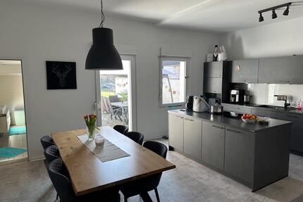 Charmantes Reihenmittelhaus mit großem Garten - PROVISIONSFREI - Geldern