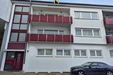 Haus zum Kaufen in Sindelfingen 1.590.000,00 € 277 m²