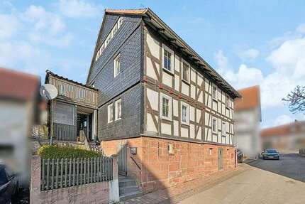 Haus zum Kaufen in Cölbe 225.000,00 € 205.23 m²
