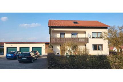 Mietwohnung 93342 Saal 1.OG - 800,00&nbsp;EUR Kaltmiete, ca.&nbsp; 92,00&nbsp;m&sup2; in Saal an der Donau (PLZ: 93342)