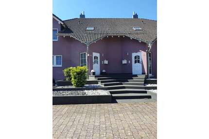 Haus zum Mieten in Bellheim 1.600,00 € 179 m²