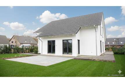 Haus zum Mieten in Brüggen 2.500,00 € 165 m²