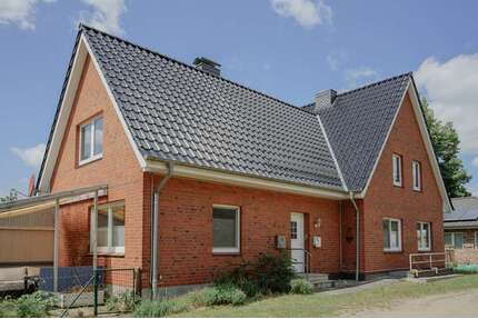Haus zum Kaufen in Grambek 379.000,00 € 232 m²