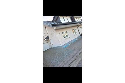 Doppelhaushälfte - 460.000,00&nbsp;EUR Kaufpreis, ca.&nbsp; 184,00&nbsp;m&sup2; in Harsewinkel (PLZ: 33428)