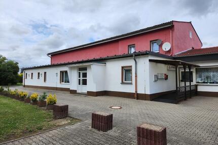 Wohn- und Gewerbeobjekt mit großem Entwicklungspotenzial - Mücheln (Geiseltal)