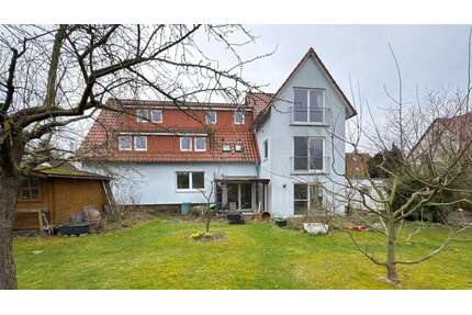 Haus zum Kaufen in Stadthagen 385.000,00 € 277 m²