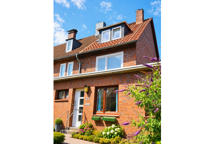 Haus zum Kaufen in Oldenburg 335.000,00 € 112 m²