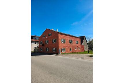 Wunderschönes Jurahaus mit Gehöft und Garten - Weißenburg in Bayern