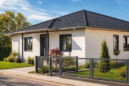 Haus zum Kaufen in Wiedemar 349.000,00 € 120 m²