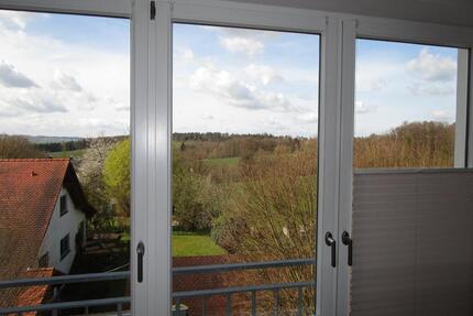 Dachgeschosswohnung zu vermieten - Flammersfeld