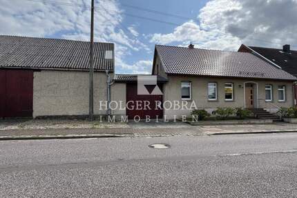 Einfamilienhaus mit Hof und kleiner Scheune! - Rohrberg