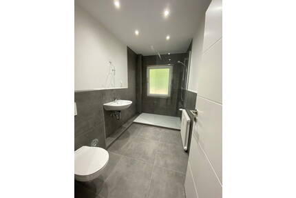 Attraktive 4-Zimmer-Wohnung mit Balkon in Aldenhoven - frisch saniert & sofort bezugsbereit