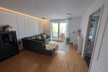 Modern 4‑Room Apartment in Unterföhring – Family‑Friendly Jun-Aug