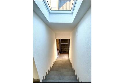 2 Zimmer Dachgeschoss Wohnung zu vermieten ab 1.06 - Gärtringen