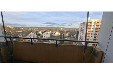 Wunderschöne Zweizimmerwohnung - 820,00&nbsp;EUR Kaltmiete, ca.&nbsp; 70,00&nbsp;m&sup2; in Bayreuth (PLZ: 95445) Meyernberg