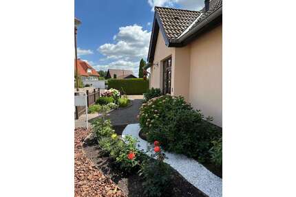 Haus zum Kaufen in Altenburg 490.000,00 € 220 m²