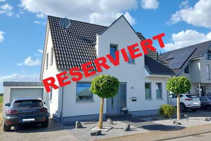 Haus zum Kaufen in Linnich 450.000,00 € 111.4 m²