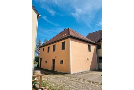 Gemütliches Haus mit der Möglichkeit eines Hobbyraum - Gutenstetten