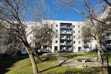 Wohnung zum Mieten in Chemnitz 390,00 € 54.7 m²