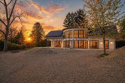 Haus zum Mieten in Herrsching am Ammersee Wartaweil 8.315,00 € 333 m² - Herrsching am Ammersee / Wartaweil