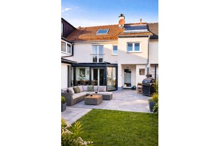 Modernisiertes Reihenhaus mit Garten und Garage in Landsberg - Landsberg am Lech Ellighofen