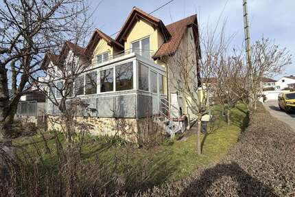 Haus zum Kaufen in Nürtingen 599.000,00 € 204.48 m²