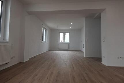 Wohnung mit Balkon und EBK zu mieten in Bodelshausen
