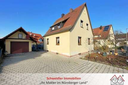 Haus zum Kaufen in Lauf 388.000,00 € 111 m²