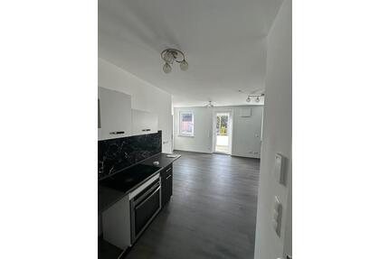 2 Zimmer Wohnung , 50qm mit Balkon und Fußbodenheizung - Kaisheim