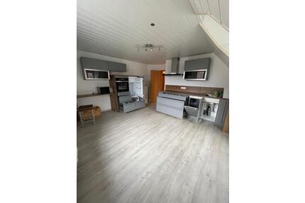 Beschreibung Wunderschöne, helle 3,5-Zimmer Wohnung mit Balkon (M - Staufen im Breisgau