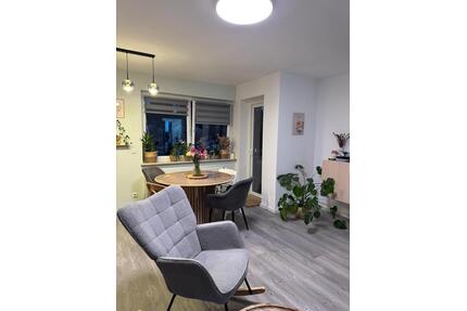 Kernsanierte 3 Zimmer Wohnung Nähe Gropius Passagen - Berlin Neukölln