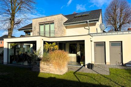 Modernes Wohnhaus mit 200 m² Wohnfläche, Kamin & Garten (Miete) - Lingen (Ems) Damaschke