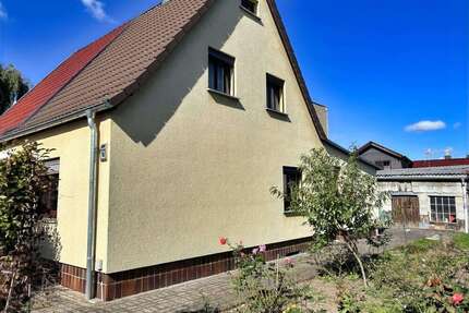 Haus zum Kaufen in Buttstädt 79.000,00 € 92 m²