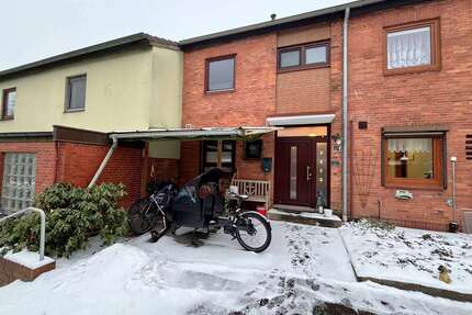 Haus zum Mieten in Hamburg 1.160,00 € 90 m²