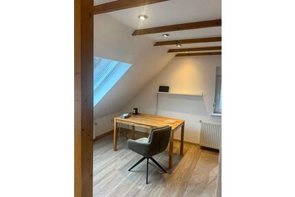 ANFRAGESTOPP ! 2-Zimmer-Dachgeschosswohnung in Detmold-Hiddesen