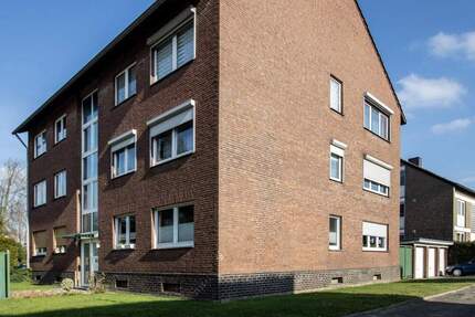 Seltene Gelegenheit: Ein Zuhause mit Substanz - 3 Zimmer, Balkon, kurze Wege | 82 m² in Willich-Schiefbahn