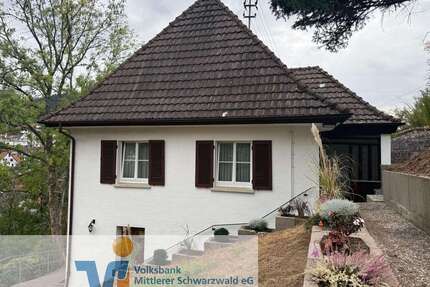 Haus zum Kaufen in Schiltach 200.000,00 € 96.55 m²