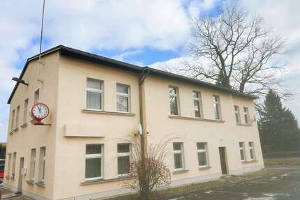 Grundstück in Bernstadt 625.000,00 € 8059 m²