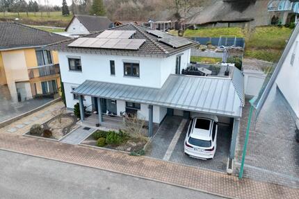Schönes Einfamilienhaus in ruhiger Lage mit Panoramablick - Thaleischweiler-Fröschen