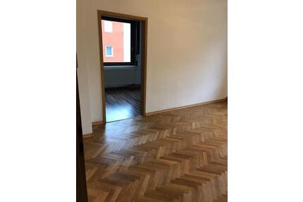 Helle 3-Zimmer-Altbauwohnung in Nürnberg – sofort bezugsfrei